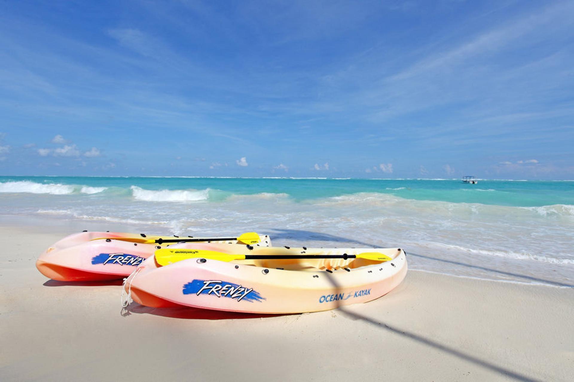 Grand Palladium Bavaro Suites Resort & Spa Punta Cana Exterior photo